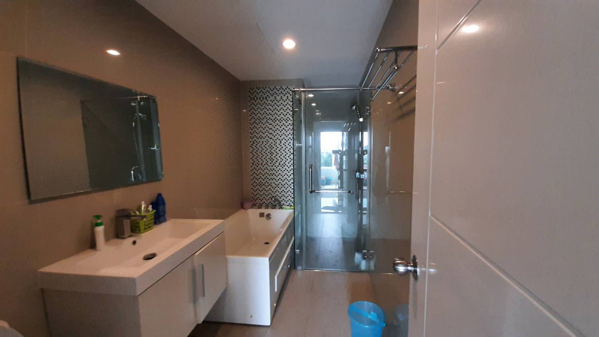 รูป ขายห้องพร้อมอยู่ ซีฮิลล์ คอนโด ศรีราชา /เฟอร์ครบ/ วิวสระว่ายน้ำ& ทะเล - รูปที่ 6/13