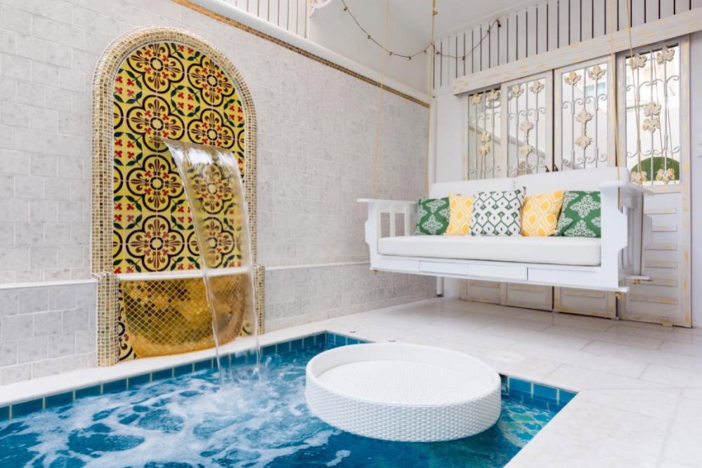 รูป 🏡 ให้เช่า Luxury Pool Villa 4 ชั้น ใกล้ Central EastVille / Crystal Park / CDC ✨ บ้านตกแต่งใหม่หรูหราทั้งหลัง พร้อมสระจากุซซี่ส่วนตัว - รูปที่ 5/15