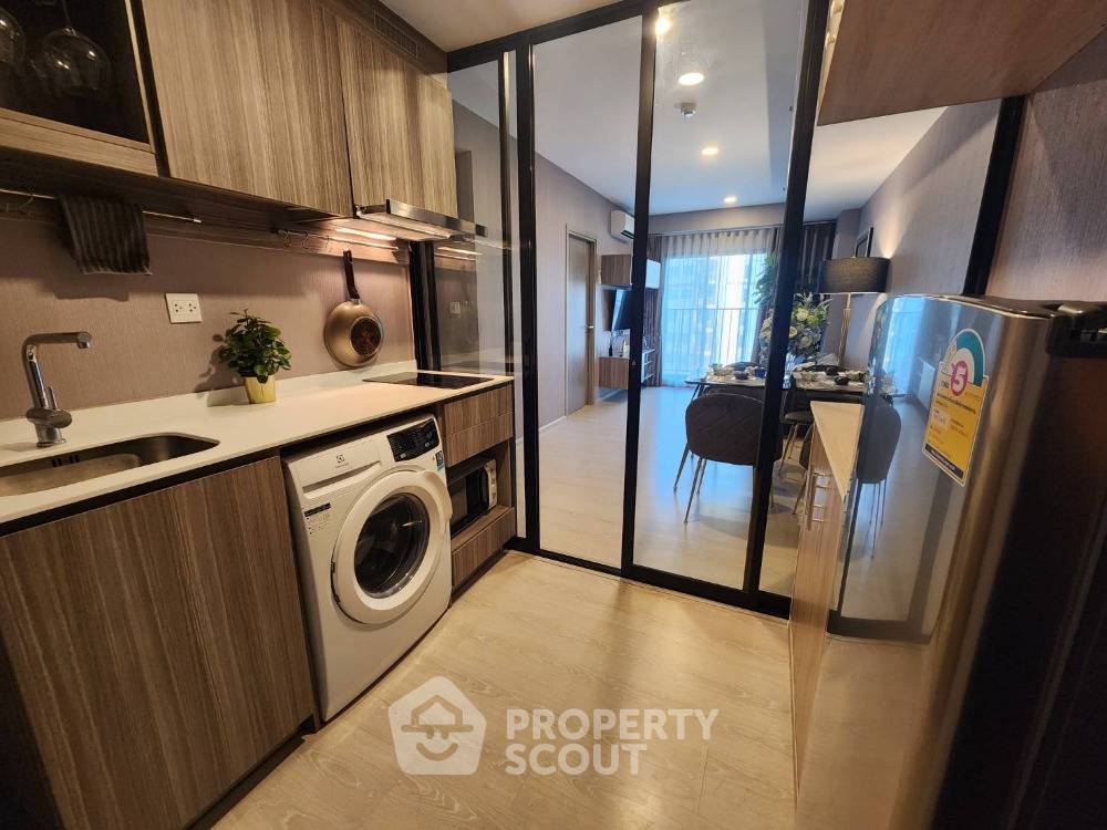 picture 2-BR Condo at Knightsbridge Phaholyothin Interchange in Anusawari (ID 1368120) - 9/9