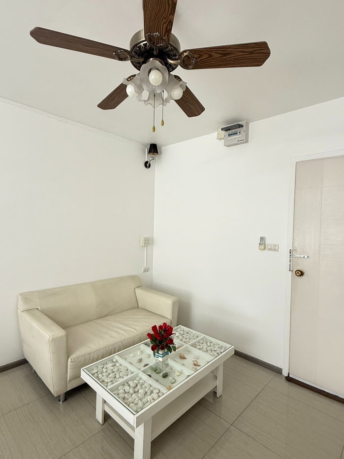 picture The point condo rangsit klong6 for rent. - 4/13