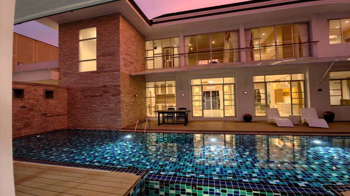 รูป ขาย พูลวิลล่า 5 ห้องนอน ใกล้โรบินสัน ฉลอง เมือง ภูเก็ต - รูปที่ 3/33