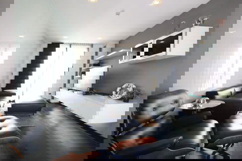 SALE : The Alcove Thonglor 10 LC076