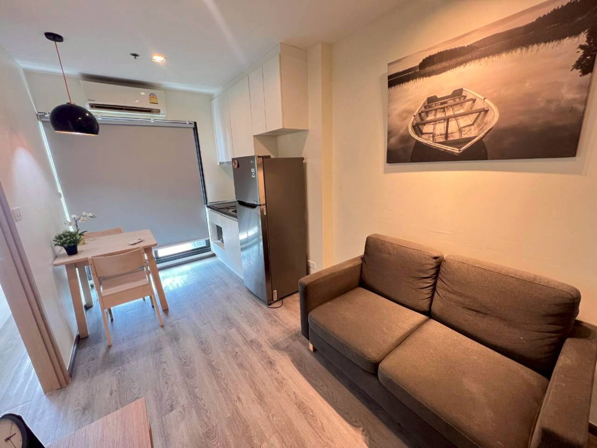 รูป ขายห้องสภาพดี ราคาถูก ทำเลทอง ราคาถูก ใกล้ ARL และ MRT สายสีเหลือง สถานีหัวหมาก และม.แสตมฟอร์ด @ บลิซ คอนโดมิเนียม พระราม 9-หัวหมาก - รูปที่ 1/8