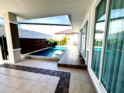 บ้านเดี่ยว วิทยาลัยเทคโนโลยีพณิชยการ สัตหีบ : 3 Bedroom Pool Villa for Sale East Pattaya