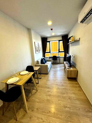 Condos for rent : The Base Height Condo 27th Floor, Corner Unit with Stunning View