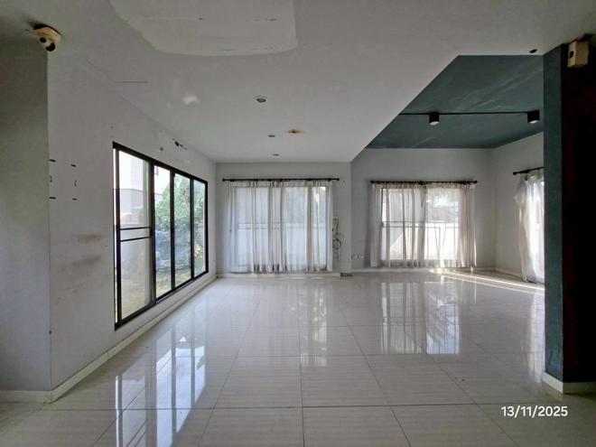 picture HOME for sale Lat Sawai Lam Luk Ka Pathumthani - 4/30