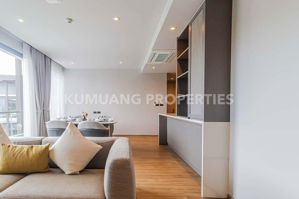 รูป ให้เช่าคอนโดหรู ห้องใหญ่ 98 ตร.ม. แบบ 2 ห้องนอน พร้อมเฟอร์นิเจอร์ - รูปที่ 10/33