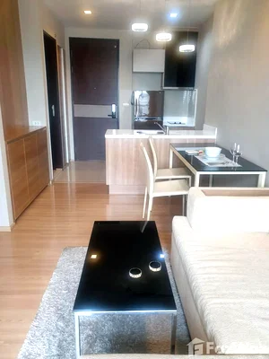 ขายคอนโด : ขาย คอนโด 1 ห้องนอน ในโครงการ ริทึ่ม สาทร 6094581