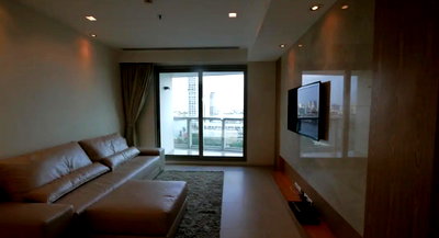 Condos for rent : SL094/Luxury condo for rent, The River Charoen Nakhon, beautiful view, wide space, location along the Chao Phraya River.