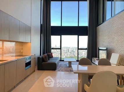 รูปภาพ 2-BR Condo at The Lofts Silom near BTS Surasak (ID 1519703)