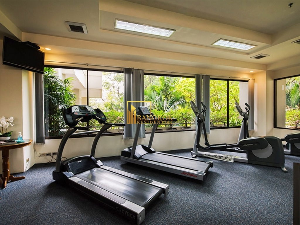 รูป Stunning 3 Bedroom Penthouse Apartment in Asoke Area - BR0521AP - รูปที่ 27/34