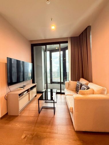 ให้เช่า ✨Ideo Q Sukhumvit 36✨1 ห้องนอน + ห้องอเนกประสงค์ 🥰💕 ขนาด 47 ตรม เดินทางสะดวกใกล้ BTS ทองหล่อ 🚅