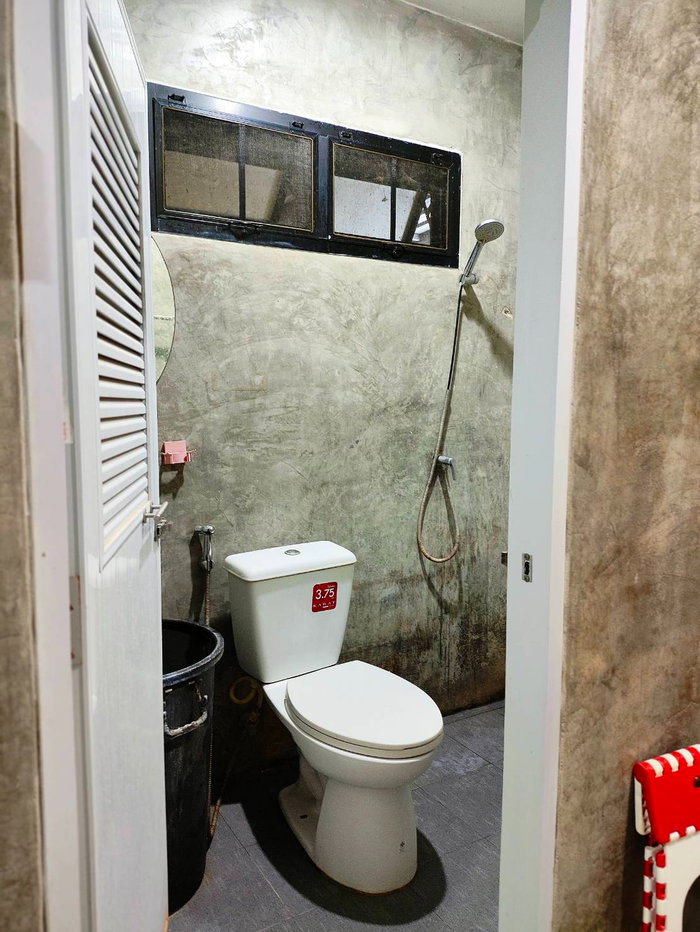 รูป ขายด่วน บ้านชั้นเดียว ทำเลดี 4 นอน 4 น้ำ 2 รับแขก 5 จอด เนื้อที่ 3 ไร่ 10 ตร.ว. อ.ด่านขุนทด นครราชสีมา - รูปที่ 42/49