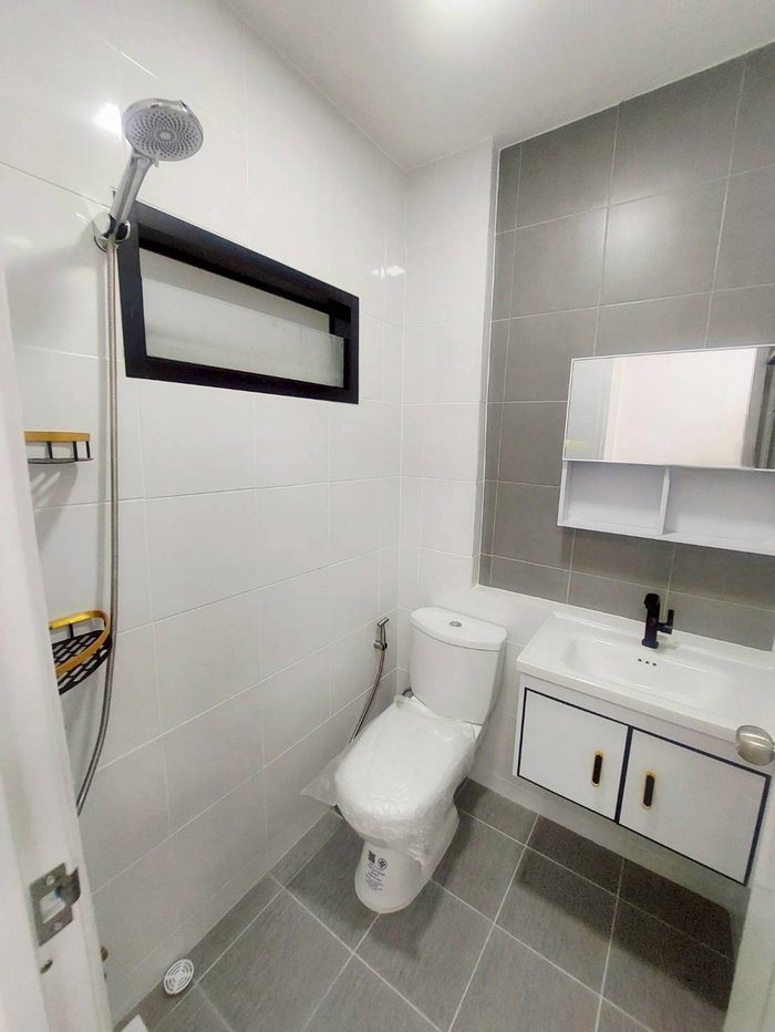 รูป ทาวน์เฮ้าส์ รีโนเวทใหม่ สไตล์มินิมอล ติดถนนเมน ค้าขายได้ หมู่บ้านพูนสินธานี 1 เคหะร่มเกล้า64  ซอยมีสทีน - รูปที่ 15/21