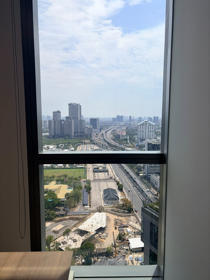 รูป SPECIAL UNIT 45 ตร.ม. ราคาพิเศษ! ด่วน อยากได้ออฟฟิศใหม่ ทำเลดี พร้อมเข้าใช้งานทันที! - รูปที่ 6/27