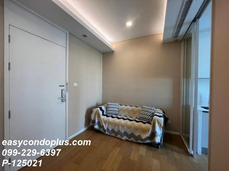 รูป P-125021 วิวเมืองสวย! The Saint Residences 1 ห้องนอน ใกล้ MRT [16,000] | Line Id: @easycondoplus | 099-229-6397 - รูปที่ 4/8