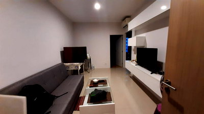 ขายคอนโด : ขายห้องพร้อมอยู่  ซีฮิลล์ คอนโด ศรีราชา /เฟอร์ครบ/ วิวสระว่ายน้ำ& ทะเล 