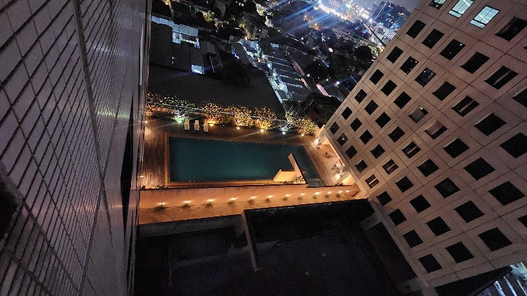 picture Elephant Tower Building C Floor 13 - 6/31