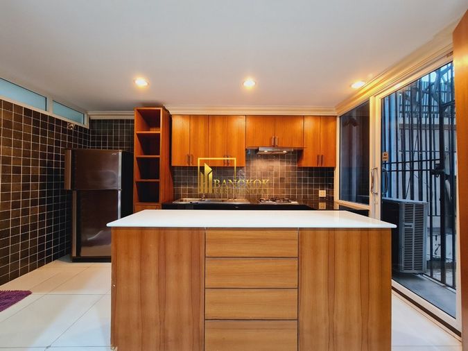 4-bed townhouse for rent, 320 sqm, 1 sq wah, Baan Klang Krung Thonglor