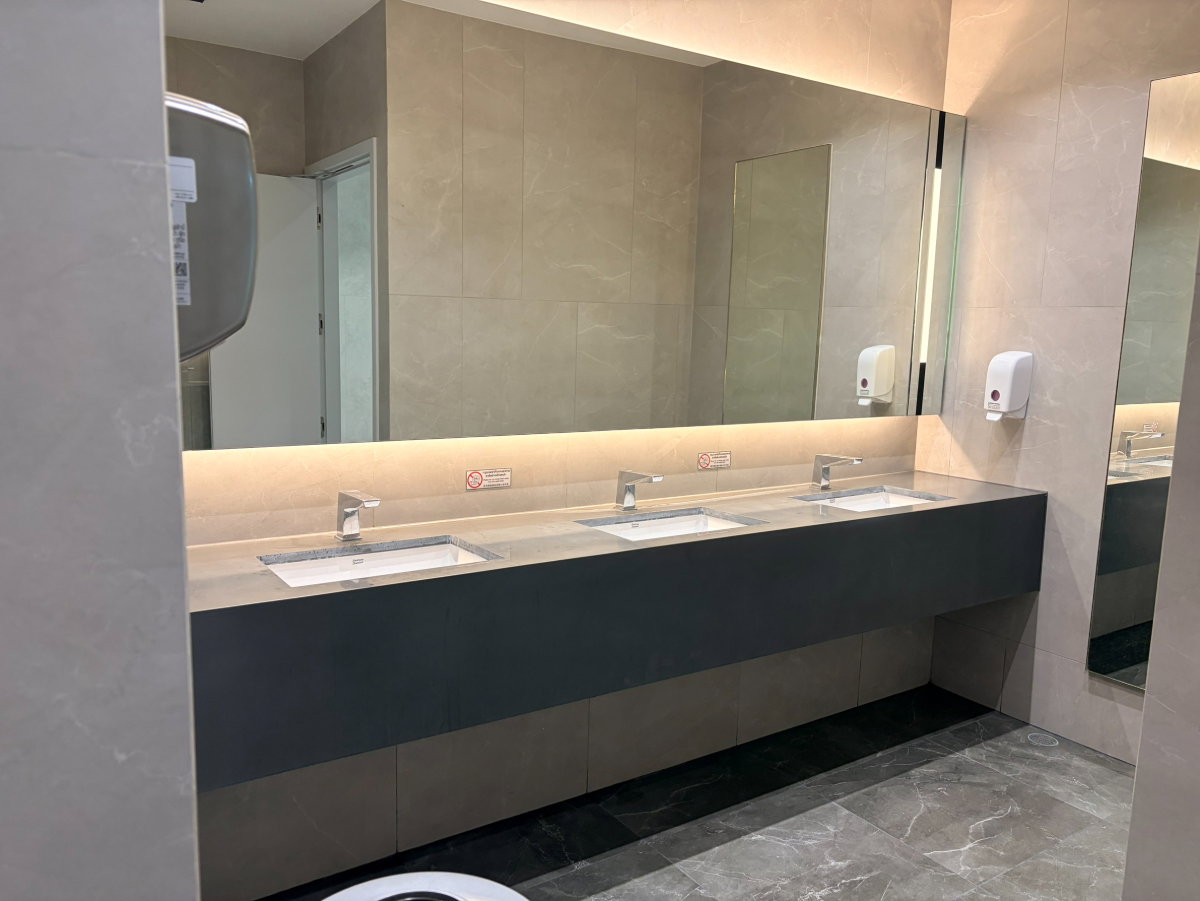 รูป SPECIAL UNIT 45 ตร.ม. ราคาพิเศษ! ด่วน อยากได้ออฟฟิศใหม่ ทำเลดี พร้อมเข้าใช้งานทันที! - รูปที่ 19/27