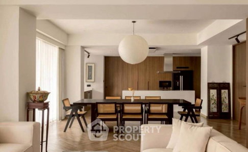 2-BR Condo at Newton Tower Condominium near BTS Nana (ID 2715126)