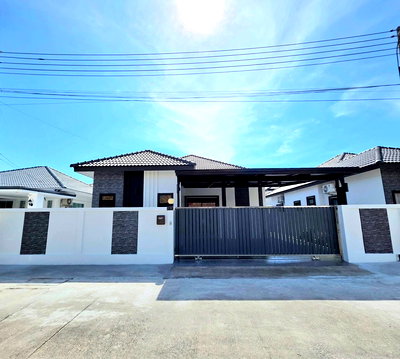 บ้านเดี่ยว หนองปรือ ชลบุรี : 3 Bedroom House for Sale in East Pattaya