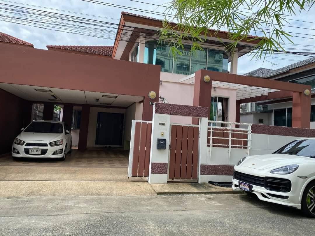 🏡✨ ให้เช่าบ้านเดี่ยว อารีน่า การ์เด้น  Modern 2 ชั้น – อ่อนนุช 44