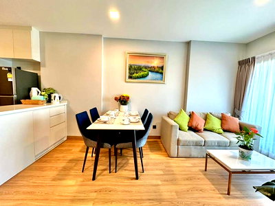 Condos for rent : Short Term rent 2 Bedroom Apartment at Astra Sky River for Rent. Furnished, Close to Night Bazaar Place Chiang Mai Only 4 Minutes (1.6 Km)