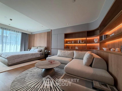 4-BR Condo at Supreme Legend Condominium near MRT Khlong Toei (ID 2479425)