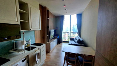 Condos for rent : For Rent Condo NOBLE BE 19 Building A, Floor 21,1 bed room, Room size 36.00 sqm