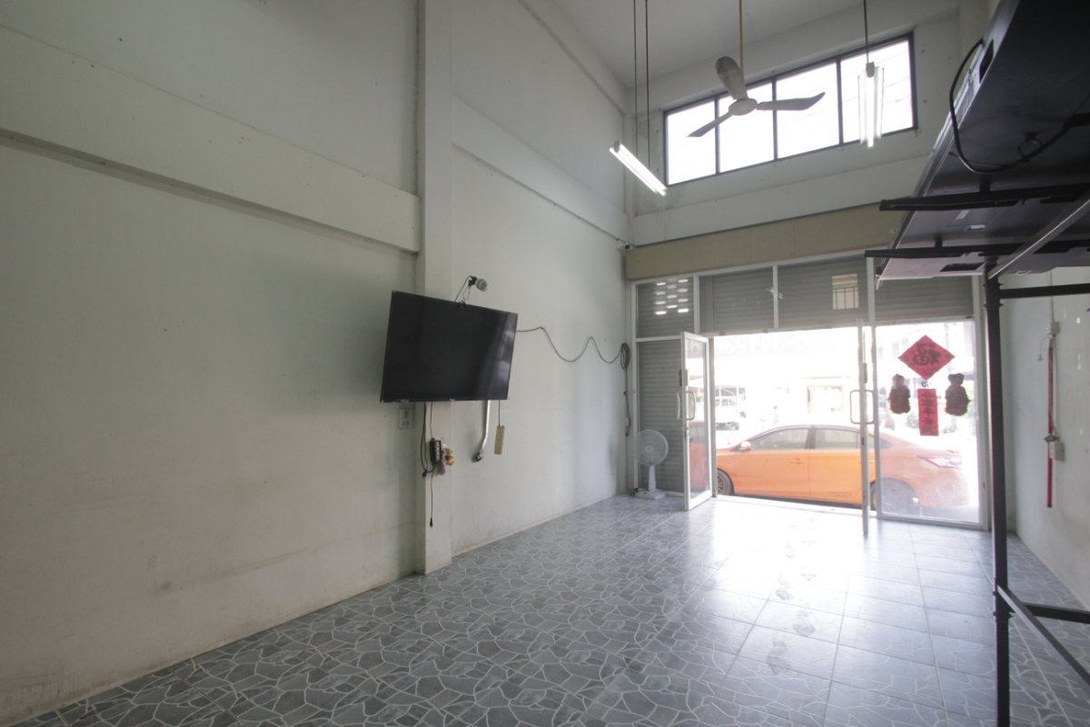 รูป อาคารพาณิชย์สุขสวัสดิ์ประชาอุทิศ สุขนิเวศน์2 สุขสวัสดิ์64 ประชาอุทิศ33 ห้องมุม ริมถนนเมนหน้าโครงการ อยู่อาศัย ค้าขาย ทำสำนักงาน 3ชั้น ใกล้สะพานภูมิพล - รูปที่ 8/32