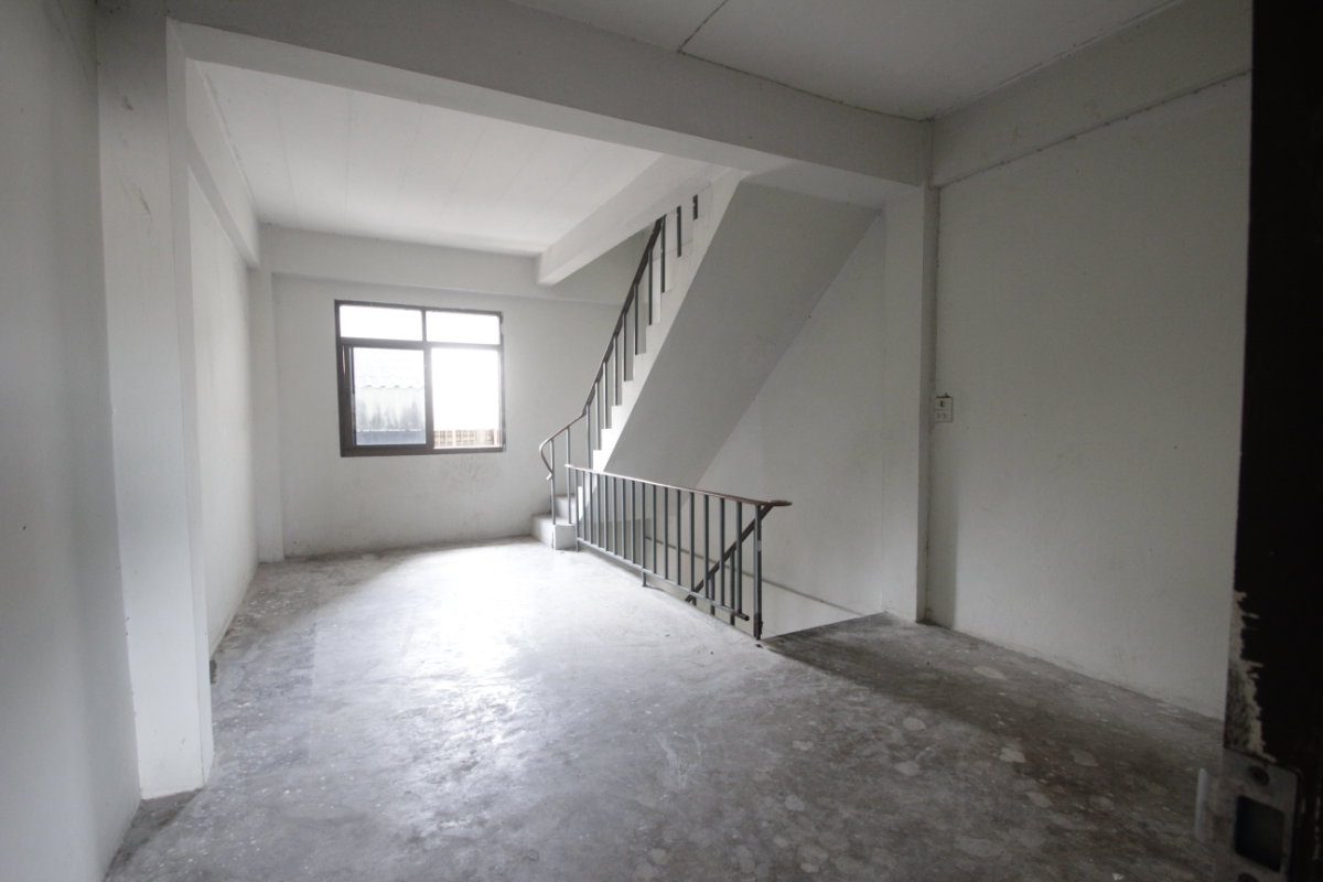 รูป อาคารพาณิชย์สุขสวัสดิ์ประชาอุทิศ สุขนิเวศน์2 สุขสวัสดิ์64 ประชาอุทิศ33 ห้องมุม ริมถนนเมนหน้าโครงการ อยู่อาศัย ค้าขาย ทำสำนักงาน 3ชั้น ใกล้สะพานภูมิพล - รูปที่ 19/32