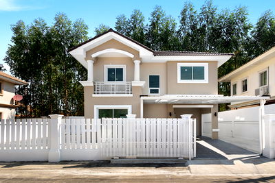 บ้านเดี่ยว เดอะ สแควร์ บางใหญ่ : บ้านเดี่ยว 2 ชั้น รีโนเวทใหม่ พฤกษาวิลเลจ 4 บางใหญ่ ต่อเติมครบพร้อมอยู่ ทำเลดีในซอยแก้วอินทร์ ใกล้ถนนกาญจนาภิเษก