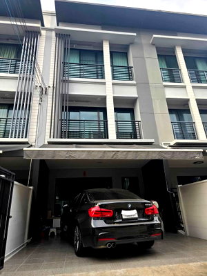 ทาวน์โฮม ถนนพุทธบูชา : MHS7 บ้านเพื่อลูกน้อย! ขายบ้านกลางเมือง พระราม 2-พุทธบูชา รีโนเวทใหม่พร้อม Playroom ใกล้ รร.รุ่งอรุณ เพียง 3.99 ล้านบาท (บิ้วอินครบทั้งหลัง)