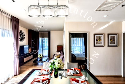 ขายคอนโด : 💥SELL ‼️NOBLE REFINE ห้องแต่งครบเฟอร์จัดเต็ม กว้างเป็นสัดส่วน ใกล้ BTS พร้อมพงษ์✨