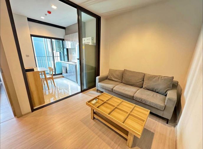 Life asoke rama9 ☎️1 bed 32 sqm ‼️only 17000/month ‼️NOW AVAILABLE 🔆✅