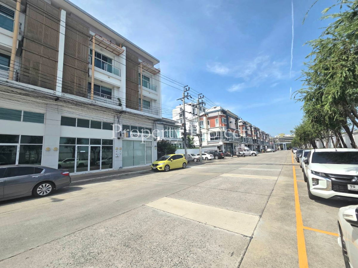 รูป ขาย ตึกแถว 3ชั้นครึ่ง ชวนชื่น โมดัส วิภาวดี - รูปที่ 3/14