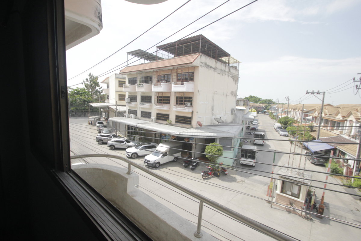 รูป อาคารพาณิชย์สุขสวัสดิ์ประชาอุทิศ สุขนิเวศน์2 สุขสวัสดิ์64 ประชาอุทิศ33 ห้องมุม ริมถนนเมนหน้าโครงการ อยู่อาศัย ค้าขาย ทำสำนักงาน 3ชั้น ใกล้สะพานภูมิพล - รูปที่ 18/32