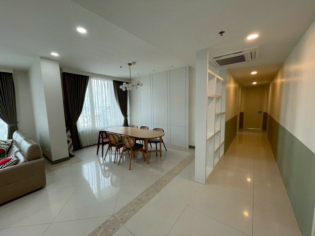 รูป LTH14652 – Condo for Rent | The Empire Place | 183 sqm | 3 Bedrooms 4 Bathrooms | Luxury Spacious Layout High Floor City View | Near BTS Chong Nonsi - รูปที่ 6/6