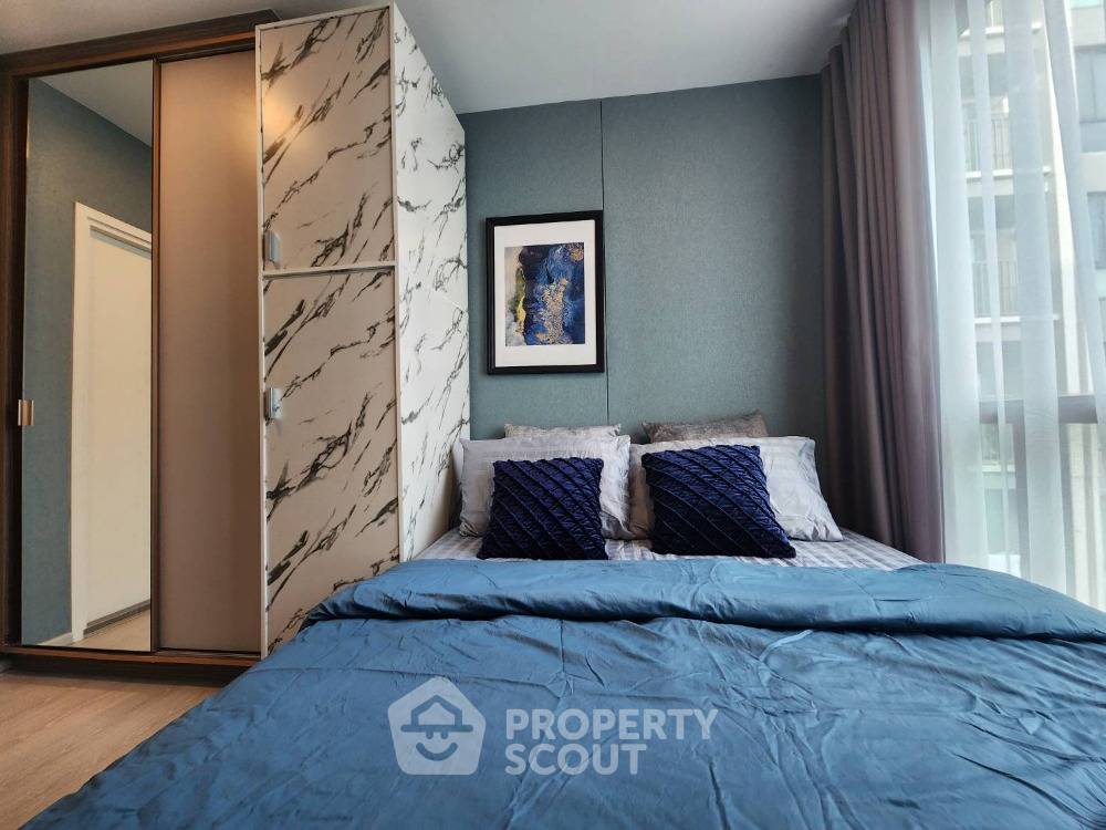 picture 2-BR Condo at Knightsbridge Phaholyothin Interchange in Anusawari (ID 1368120) - 3/9