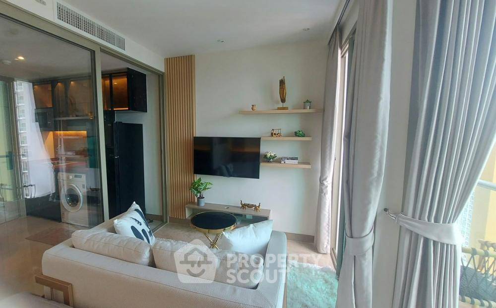 รูป คอนโด 1 ห้องนอน The Riviera Ocean Drive ชั้น 35 ใกล้หาดจอมเทียน (ID 1259883) - รูปที่ 2/12