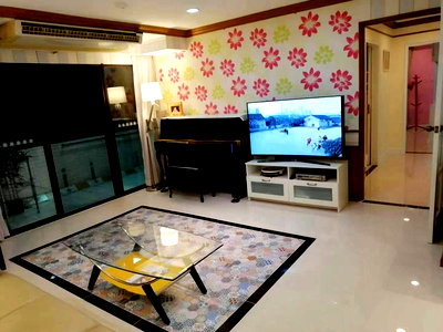Condos for sale : For Sale: 3-Bedroom, 142 sq.m. Large Unit at Richmond Palace Condominium