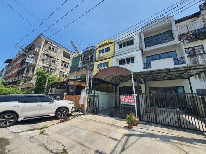ขายทาวน์โฮม 4 ห้องนอน 150 ตร.ม. 22 ตร.ว. เขตทวีวัฒนา