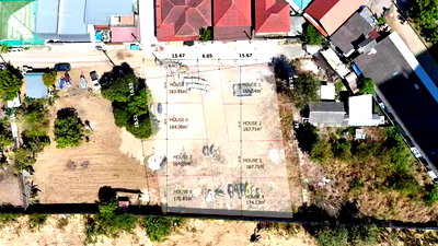 ที่ดิน บางละมุง ชลบุรี : ที่ดินพัทยาฝั่งทะเลจอมเทียน ที่ดินทำเลทอง ใจกลางจอมเทียน ใกล้ทะเล