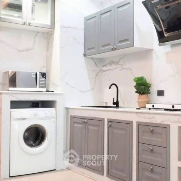 รูป คอนโด 3-ห้องนอน ที่ เดอะบลูม สุขุมวิท 71 คอนโดมิเนียม ใกล้ BTS พระโขนง (ID 2719978) - รูปที่ 2/8