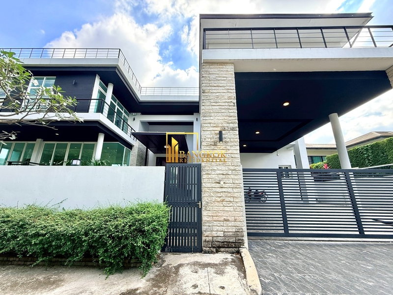บ้านเดี่ยวให้เช่า : Panya Village | Superb 5 Bedroom Pool Villa in Compound - BR8434SH