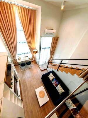 คอนโดให้เช่า : 🔥28K- ห้องดูเพล็กซ์ 1 นอน แต่งหรู วิวโล่ง เฟอร์จัดเต็ม พร้อมอยู่ คอนโดทำเลดีมาก ใกล้ MRT พระราม 9 @ IDEO Rama 9 - Asoke