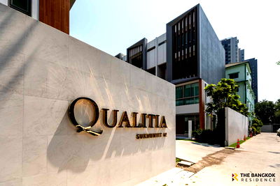 Townhouses for sale Bangna Commercial College : Qualitia Sukhumvit 62 💎 Prime Sukhumvit Townhome for Home Office near BTS Bang Chak