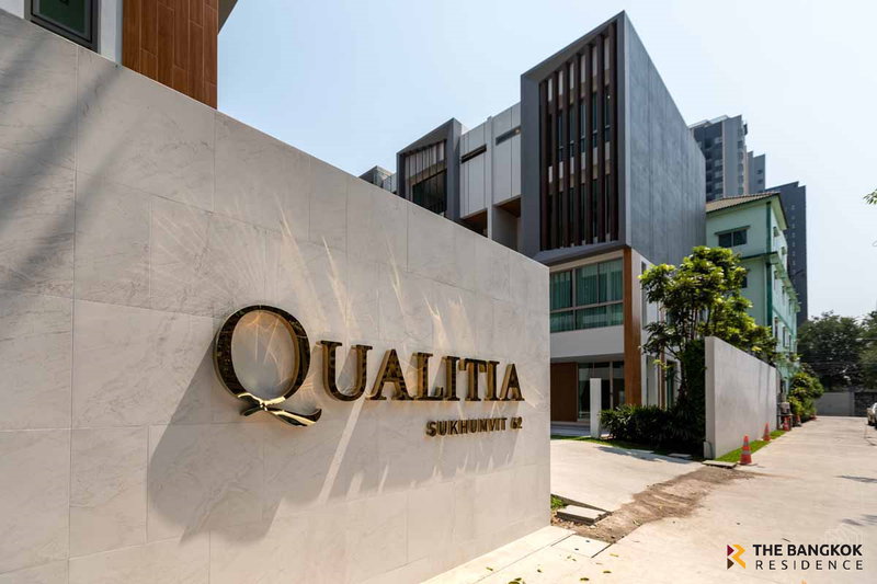 Townhouses for sale : Qualitia Sukhumvit 62 💎 Prime Sukhumvit Townhome for Home Office near BTS Bang Chak
