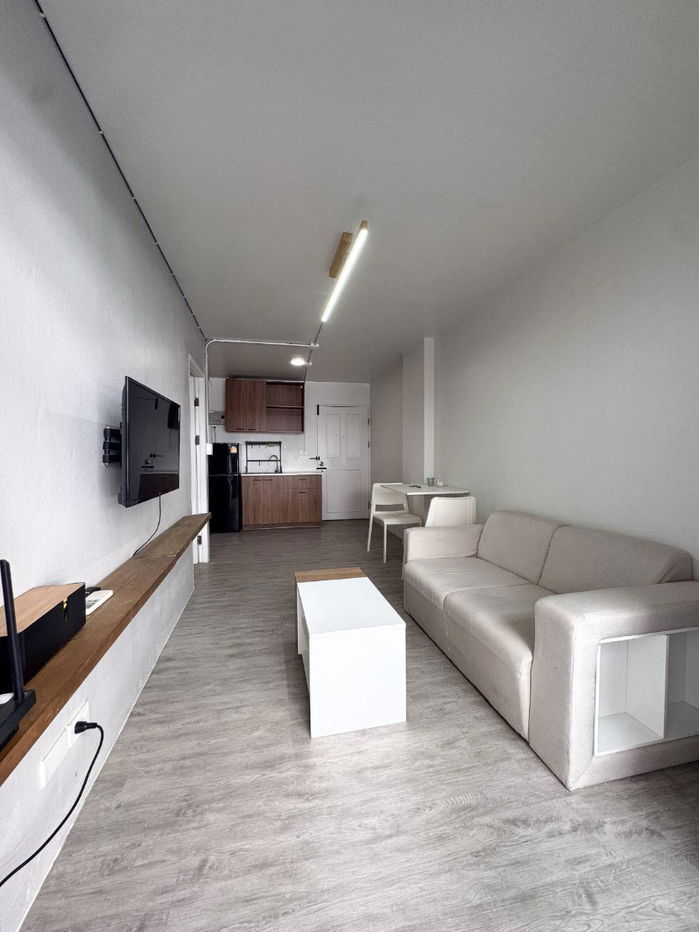 รูป 🔥 คอนโด 36 ตร.ม. โซนจตุจักร ราคาเพียง 1.37 ล้าน ผ่อนถูกกว่าค่าเช่า รีโนเวทใหม่ พร้อมอยู่ทันที! - รูปที่ 6/10